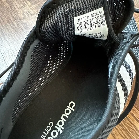 ADIDAS "Cloudform" lightweight runners - Picture 4 of 5